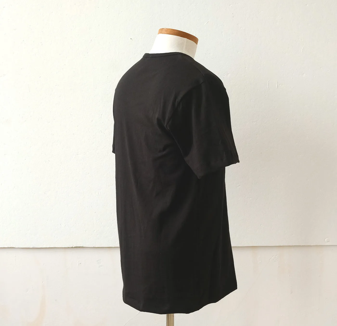 Essential Tee - Black