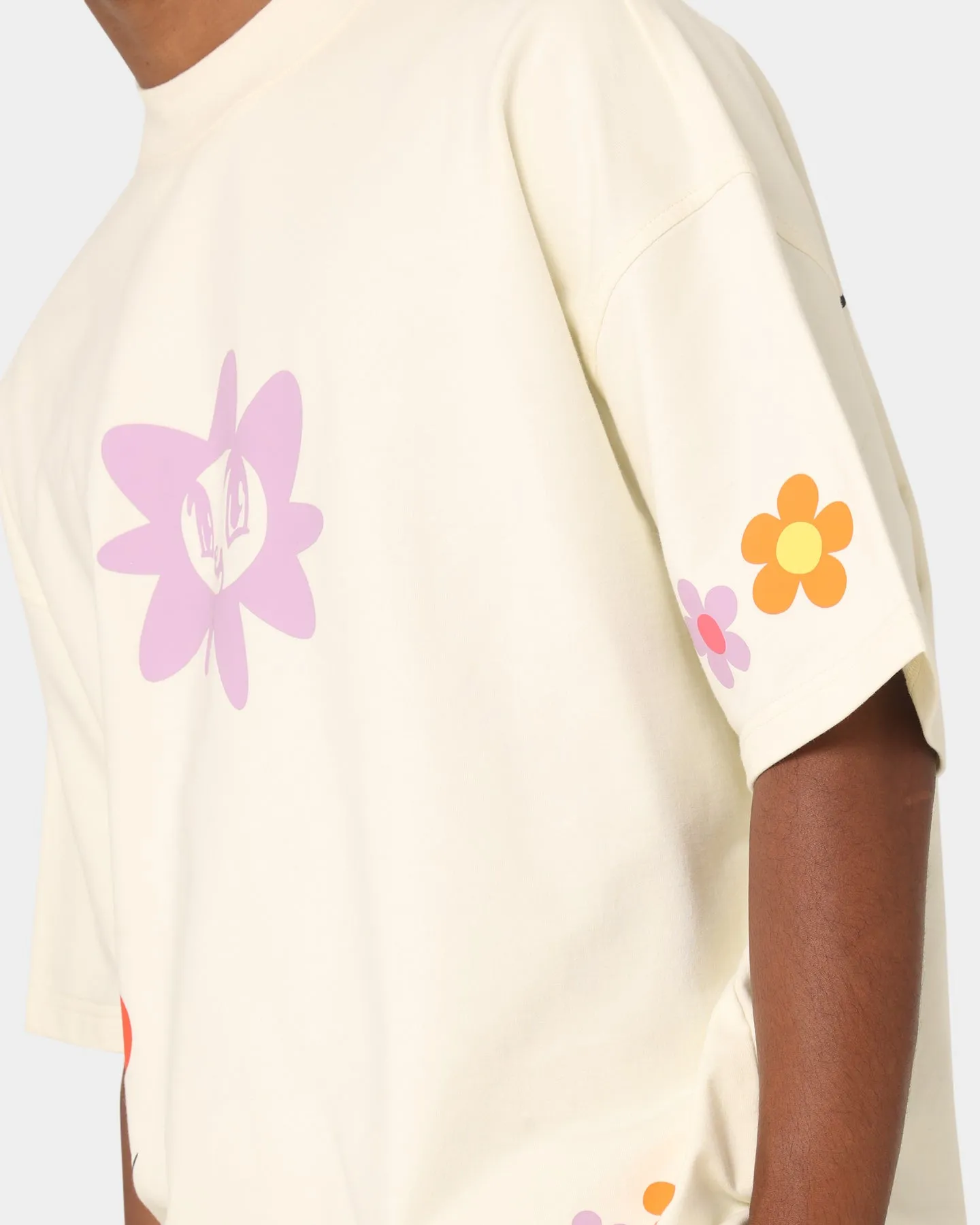 Loiter Flower Boi Oversized T-Shirt Ecru