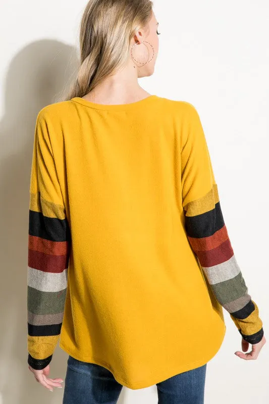 PLUS COZY COLORBLOCK TOP