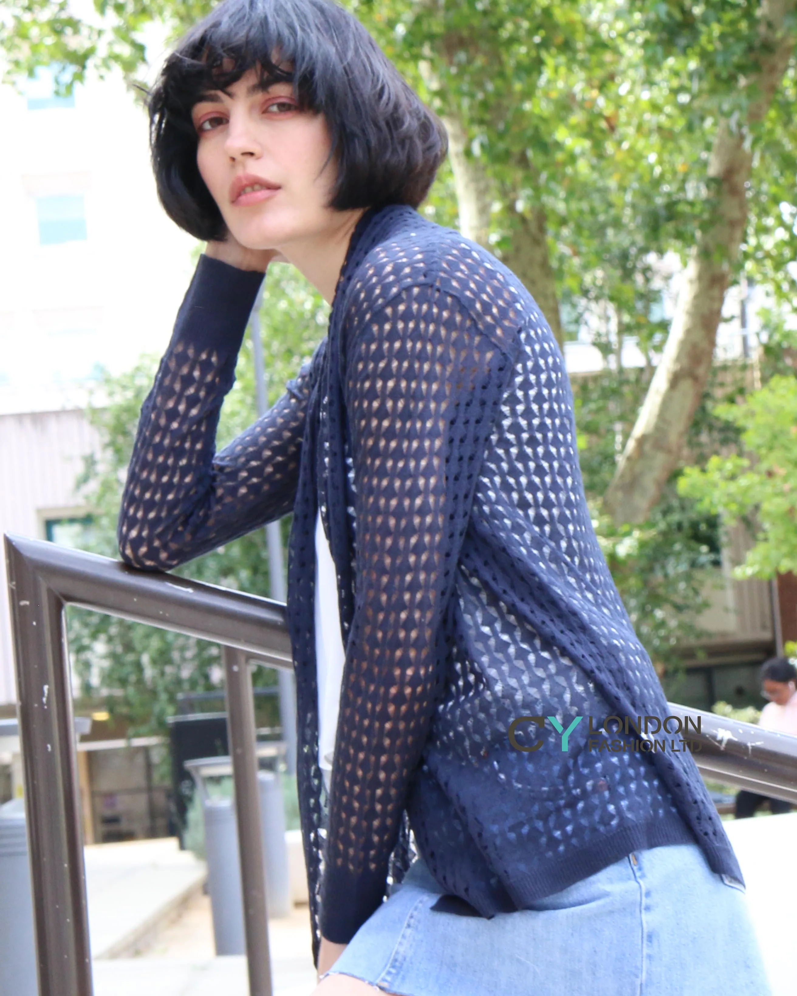 Relax Holiday fine knitted cardigan (Navy)