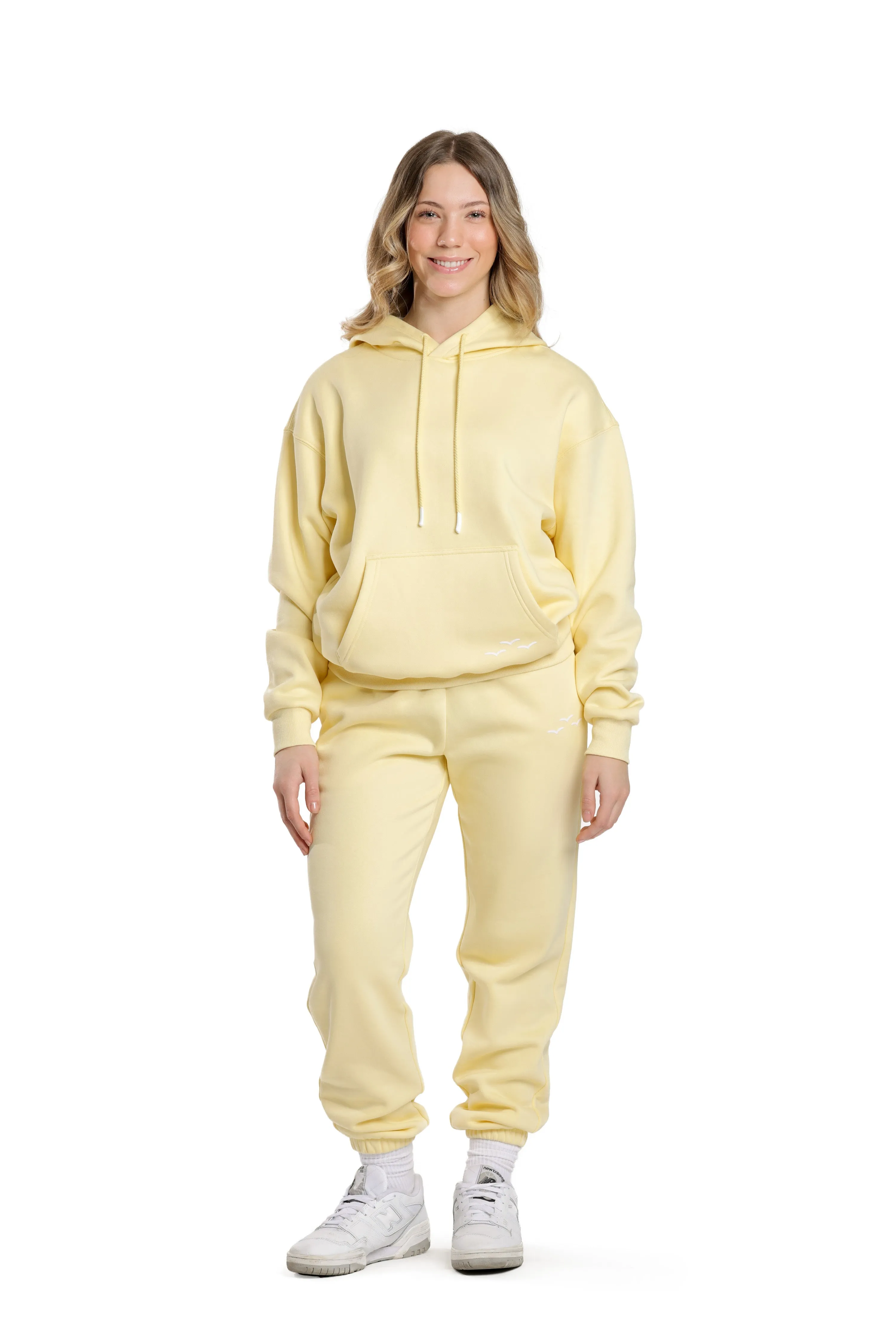 Women's tracksuit in banana yellow