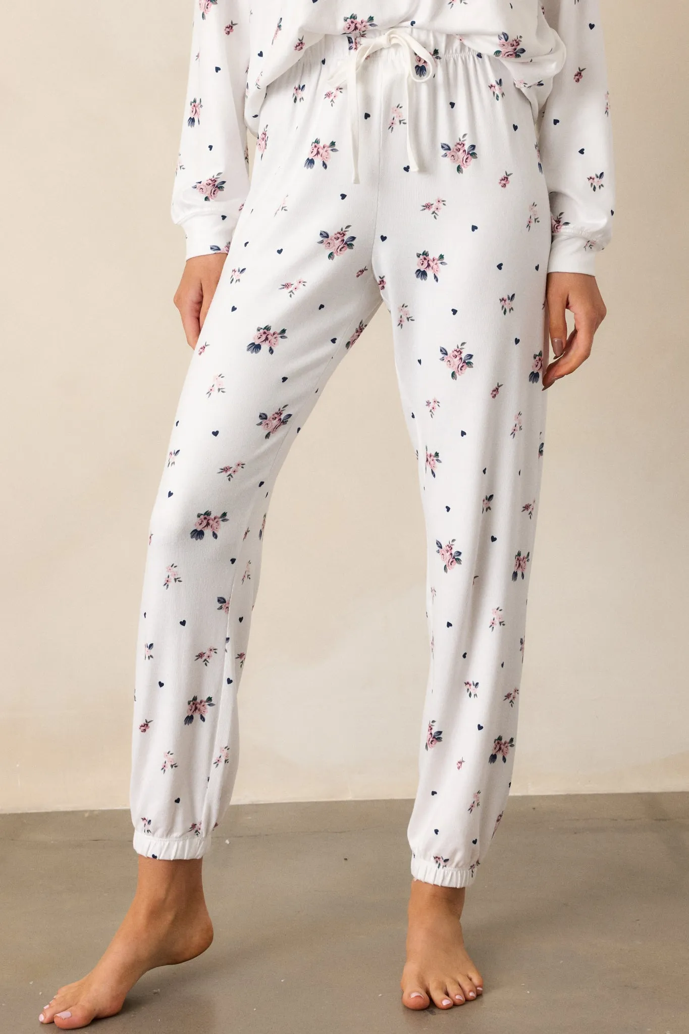 Z Supply Cozy Rosebud Ivory Lounge Joggers